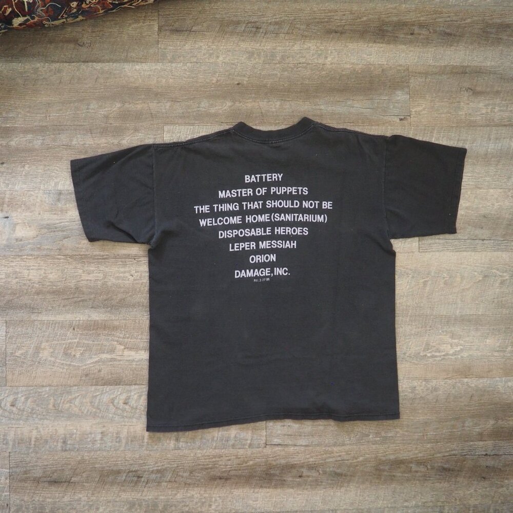 Vintage Metallica 1987 Master Of Puppets Short Sleeve Band Tee Shirt sz XL - Picture 10 of 11